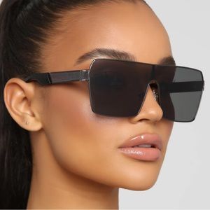 FashionNova metal frame sunglasses